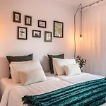 Modern In The Heart Of Puerto Banus Appartement