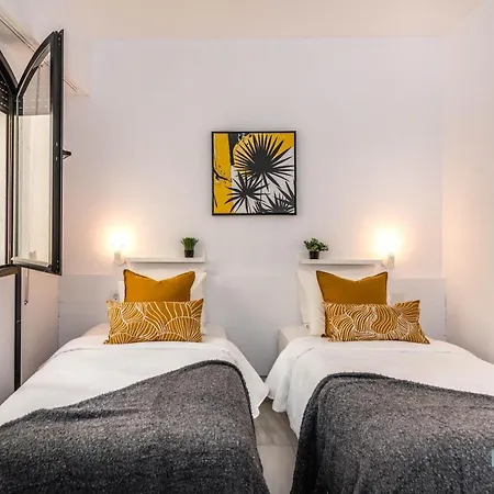 Modern In The Heart Of Puerto Banus Apartment *