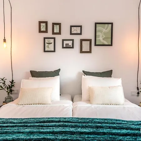 Modern In The Heart Of Puerto Banus * 马尔韦利亚