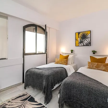 公寓 Modern In The Heart Of Puerto Banus *