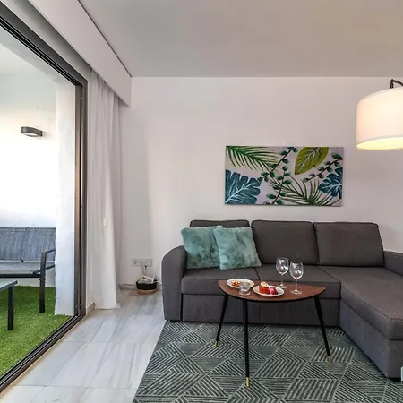 Modern In The Heart Of Puerto Banus 公寓 马尔韦利亚