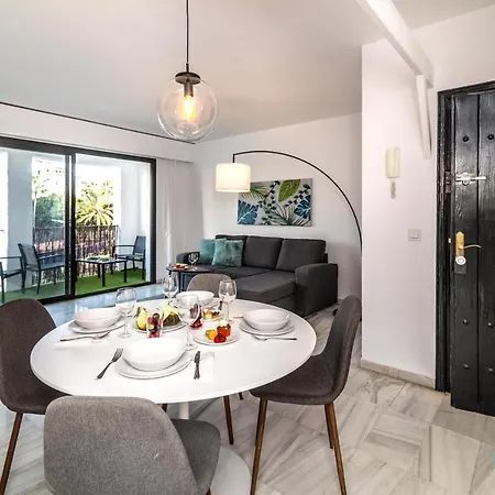 Modern In The Heart Of Puerto Banus Apartmán