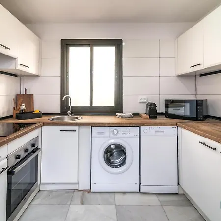 Modern In The Heart Of Puerto Banus 公寓