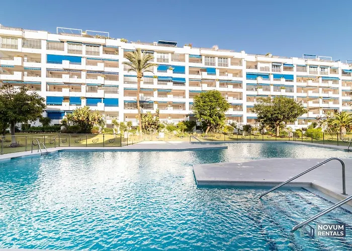 Lägenhet Modern In The Heart Of Puerto Banus *