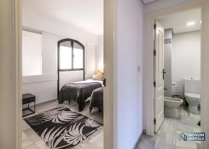 Modern In The Heart Of Puerto Banus Lägenhet Marbella