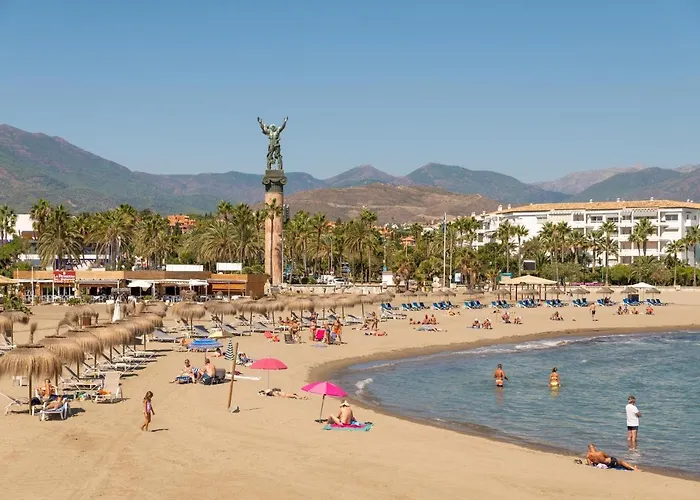 Modern In The Heart Of Puerto Banus Lägenhet *