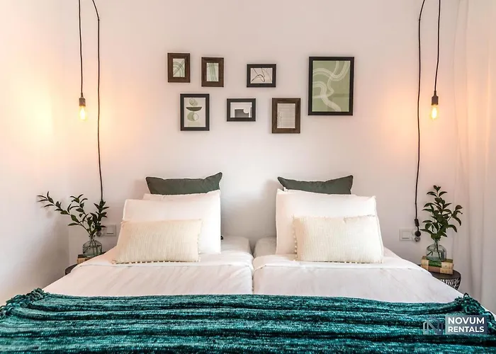 Modern In The Heart Of Puerto Banus * Marbellac
