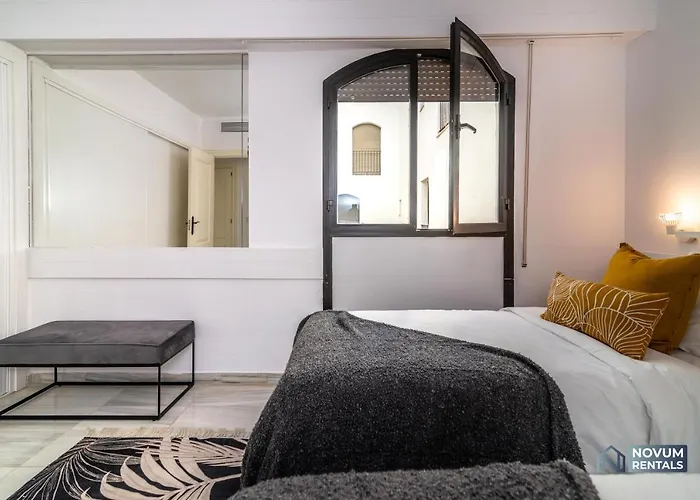 Modern In The Heart Of Puerto Banus * Marbellac