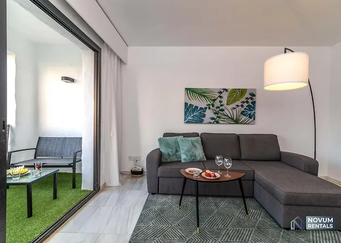 Modern In The Heart Of Puerto Banus Appartement Marbellac