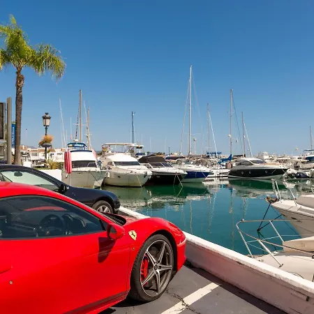 Modern In The Heart Of Puerto Banus شقة